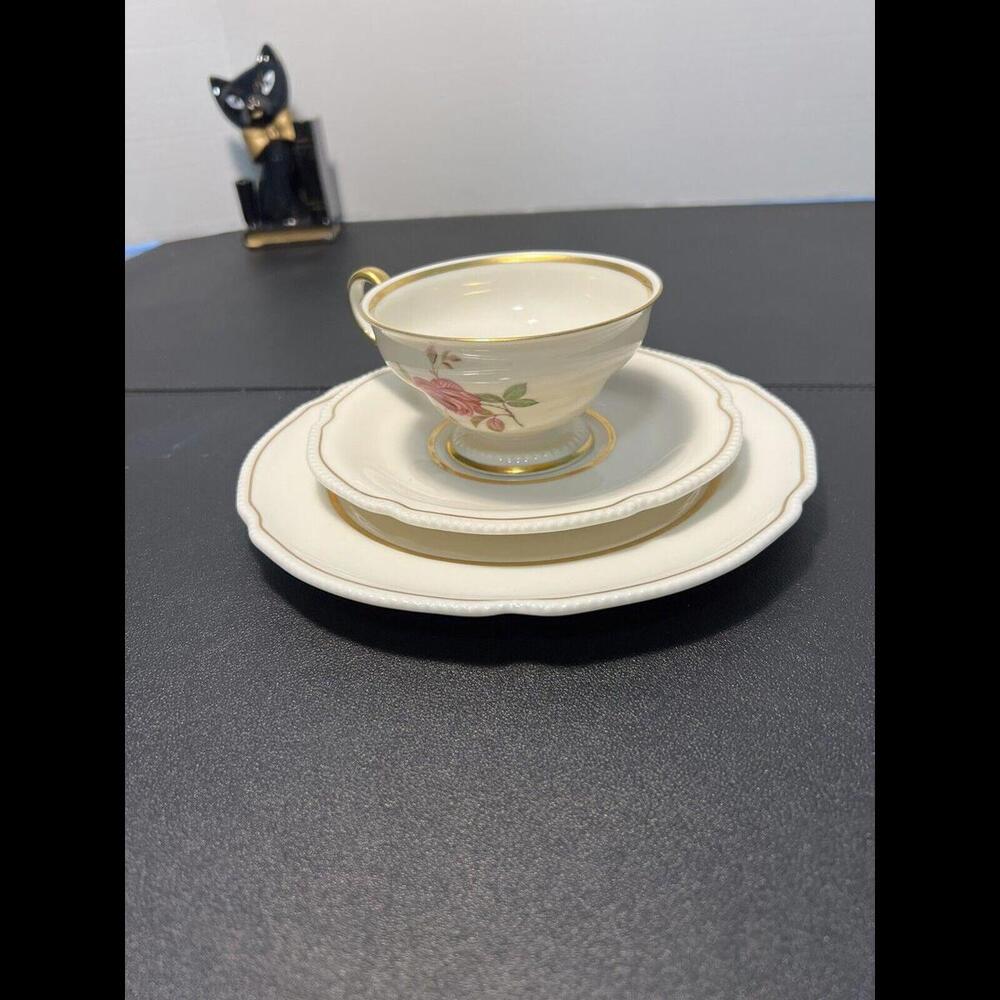 Castleton China Vintage 1950s Dolly Madison Cup Saucer Bread/Dessert Plate